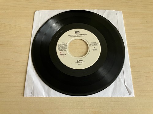 Queen milli vanilli - /,